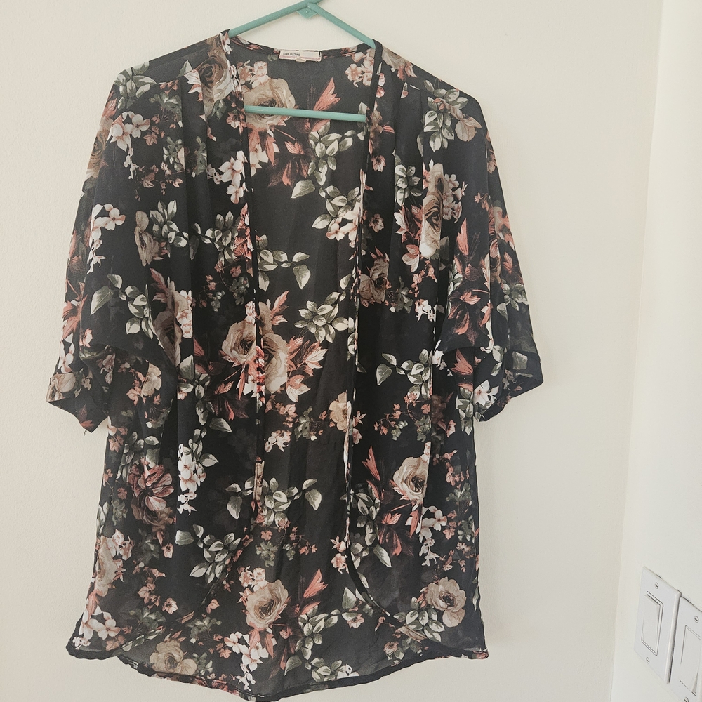 Love Culture Black Floral Kimono Top